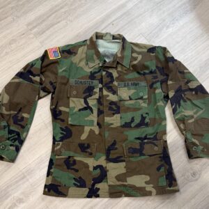 US Army Woodland BDU Jacket – M81 Camo – Genuine Issue – Name Tape & Reverse Flag Patch – Small-Short